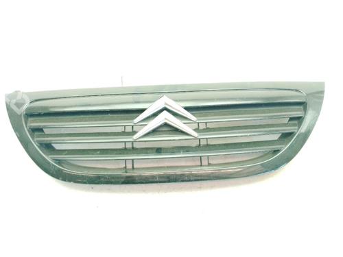 Used Grille CITROËN C3 I (FC_, FN_) 1.4 HDi (68 hp) 27533986