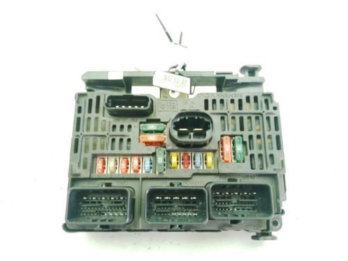 Used Fuse box Fuse box CITROËN C4 I (LC_) 1.6 HDi (90 hp) 35895103 35895103