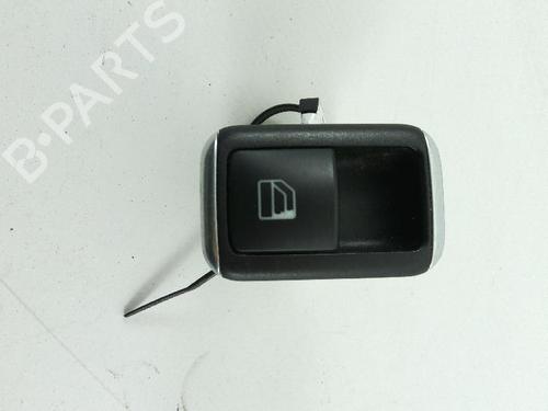 Used Right front window switch MERCEDES-BENZ B-CLASS Sports Tourer (W246, W242) B 180 CDI / d (246.212) (109 hp) 18369955