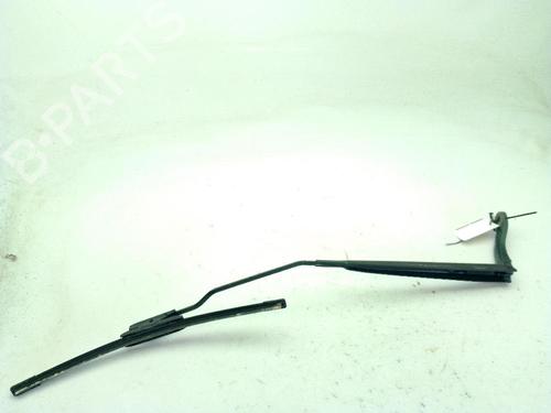 Front windshield wiper arm RENAULT MEGANE IV Hatchback (B9A/M/N_) 1.2 TCe 130 (B9MR) | BP28838661C143 