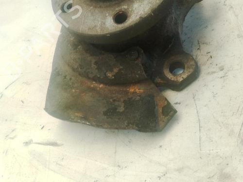 Right front steering knuckle VW TRANSPORTER T4 Van (70A, 70H, 7DA, 7DH) 2.5 TDI | BP29746732M26 
