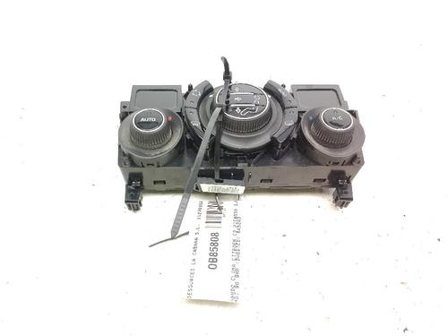 climate-control-citroen-c3-picasso-sh_-2008-30747308 main image