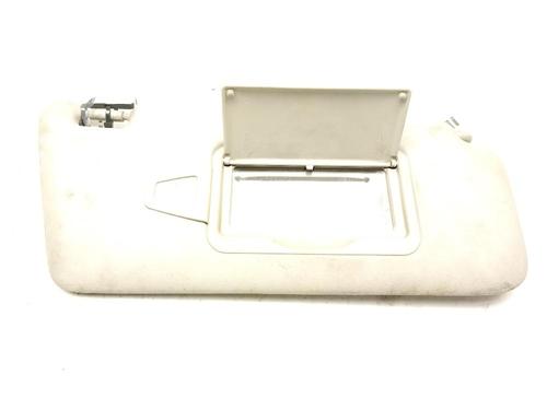 Used Right sun visor Right sun visor 37067171 37067171