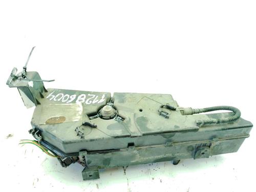 adblue-tank-peugeot-5008-0u_-0e_-2009-2010-2011-2012-2013-2014-2015-2016-2017-32978338 main image