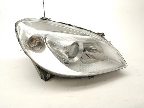 Used Right headlight Right headlight MERCEDES-BENZ B-CLASS Sports Tourer (W245) B 180 CDI (245.207) (109 hp) 39399240 39399240