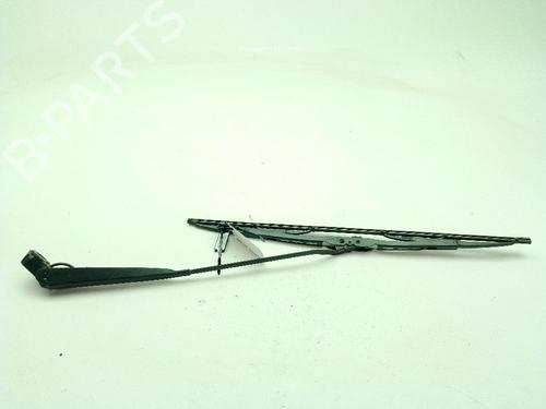 front-windshield-wiper-arm-nissan-pick-up-d22-1997-29049898 main image