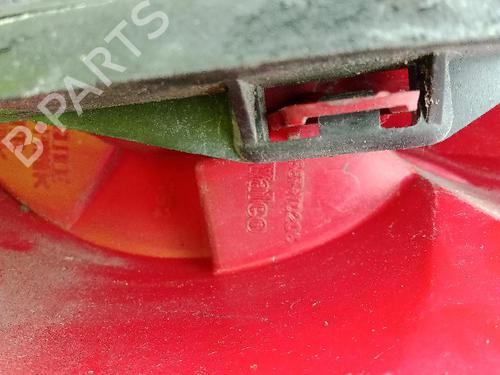 Left taillight PEUGEOT 307 SW (3H) 2.0 HDI 110 | BP32402550C34