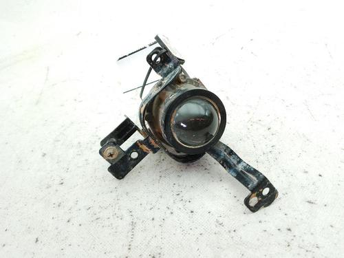 left-front-fog-light-kia-stonic-yb-2017-24628982 main image