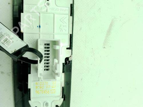 Left front window switch CITROËN SPACETOURER Bus (V_) 2.0 BlueHDi 150 | BP32313235I27 - Image 2