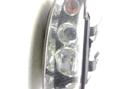 Used Right headlight Right headlight AUDI A4 B6 (8E2) 1.9 TDI (130 hp) 34645660 34645660