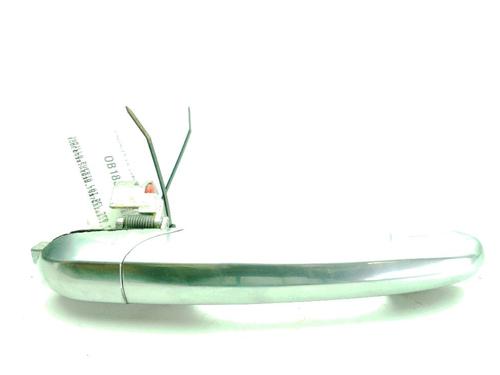 Poignée extérieure avant droite ALFA ROMEO 147 (937_) 1.6 16V T.SPARK ECO (937.AXA1A, 937.BXA1A) (105 hp) 31871140