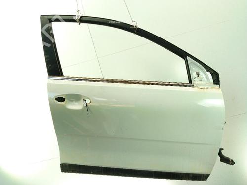 right-front-door-kia-stonic-yb-2017-24628917 main image
