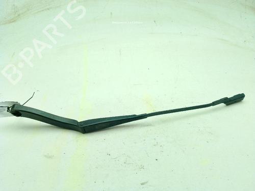 front-windshield-wiper-arm-nissan-nv300-van-x82-2016-25046253 main image