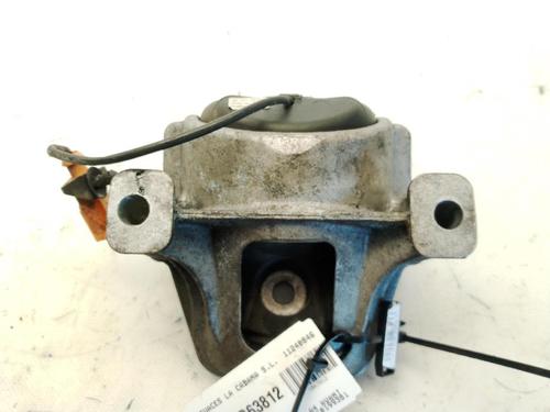 Used Engine mount Engine mount AUDI A4 B8 Avant (8K5) 2.0 TDI (143 hp) 27979399 27979399