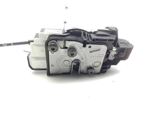 other-volvo-v40-hatchback-525-2012-2013-2014-2015-2016-2017-2018-2019-31799415 main image