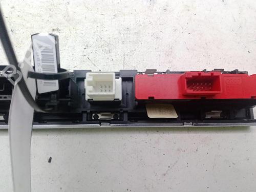 Warning switch AUDI A3 (8P1) 1.6 TDI | BP24736861I22 