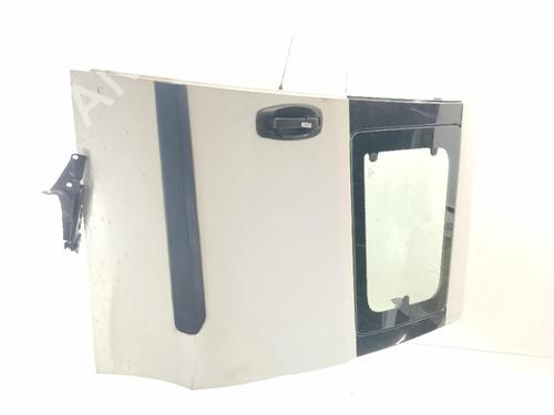 Used Left rear door Left rear door FIAT DOBLO Bus (263_) 1.3 D Multijet (263AXC1A) (90 hp) 39739615 39739615
