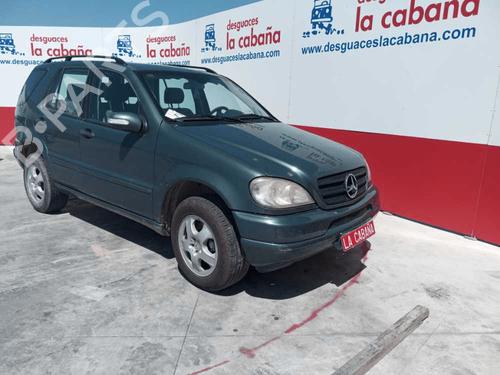 Right headlight MERCEDES-BENZ M-CLASS (W163) ML 270 CDI (163.113) | BP24042844C29 