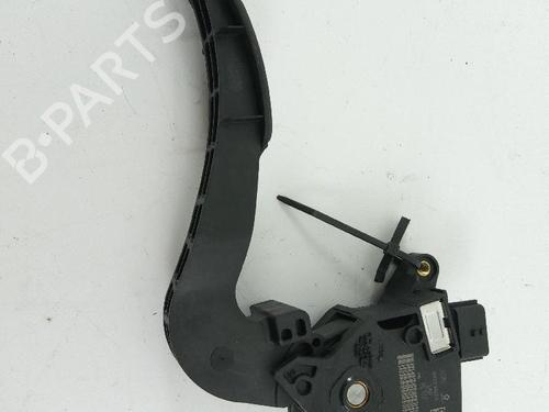 Pédale RENAULT MEGANE IV Hatchback (B9A/M/N_) 1.3 TCe 140 (B9NB) (140 hp) 18363462
