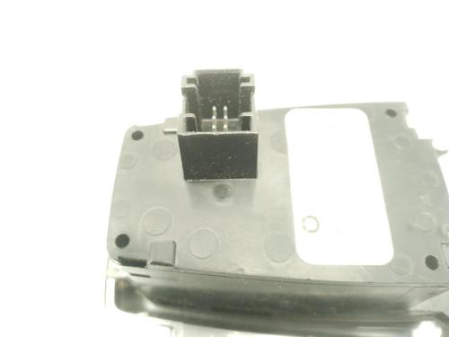 Switch BMW X6 (E71, E72) xDrive 35 d | BP39609985I30 - Image 3