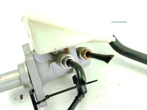 Brake master cylinder FORD S-MAX (WA6) 2.0 TDCi | BP37485261M77 - Image 2