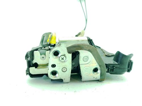 Used Front left lock TOYOTA RAV 4 IV (_A4_) 2.2 D 4WD (ALA49) (177 hp) 31583539