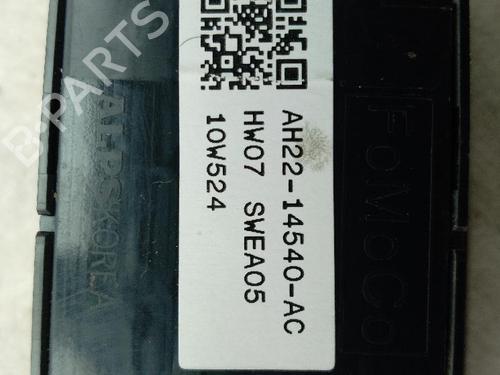 Left front window switch LAND ROVER DISCOVERY IV (L319) 3.0 TD 4x4 | BP24001940I27 - Image 3