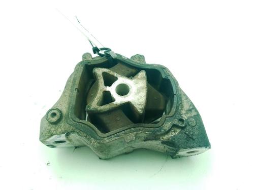 Used Engine mount LAND ROVER DISCOVERY SPORT (L550) 2.0 D 4x4 (150 hp) 30771596