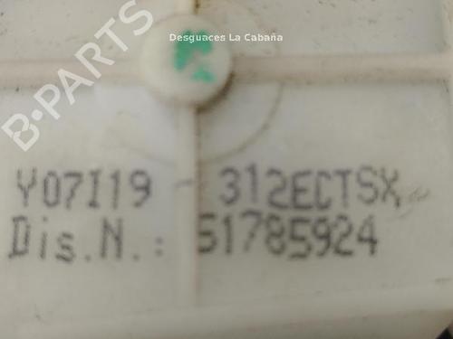 Front left lock FIAT 500 (312_) 1.4 (312AXC1B, 312CXC1B) | BP24042374C98 
