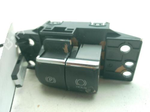 Used Switch TOYOTA COROLLA Hatchback (_E21_, _EA1_, _EH1_) 1.8 VVTi Hybrid (ZWE219) (140 hp) 24042277