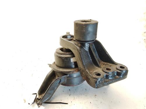 Used Engine mount Engine mount HYUNDAI ix35 (LM, EL, ELH) 1.7 CRDi (116 hp) 26728566 26728566
