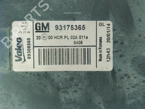 Right headlight OPEL MERIVA A MPV (X03) 1.7 CDTI (E75) | BP30170906C29