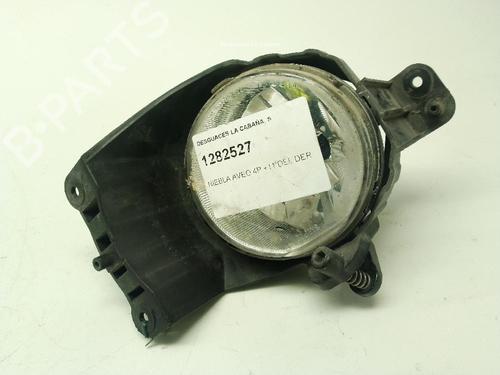 Used Right front fog light CHEVROLET AVEO Saloon (T300) 1.3 D (95 hp) 32402644