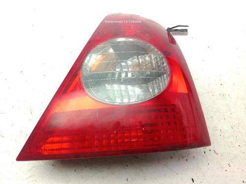 Used Right taillight RENAULT CLIO II (BB_, CB_) 1.4 16V (B/CB0P, BB13) (98 hp) 27555913