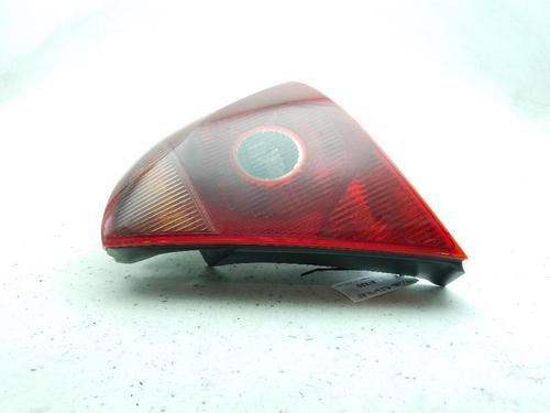 Right taillight FORD MONDEO III Saloon (B4Y) 2.0 16V TDDi / TDCi | BP24051209C35 