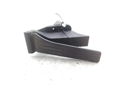 Used Pedal Pedal MERCEDES-BENZ E-CLASS (W212) E 220 CDI / BlueTEC (212.001, 212.002) (170 hp) 18365552 18365552
