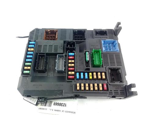 Fuse box PEUGEOT 208 I (CA_, CC_) 1.2 VTI 82 | BP24121584E1 