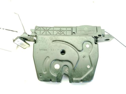Used Tailgate lock Tailgate lock BMW 3 (F30, F80) 318 d (143 hp) 34237750 34237750