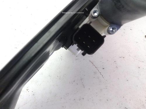 Rear left window mechanism LAND ROVER DISCOVERY SPORT (L550) 2.0 D | BP29583296C24 