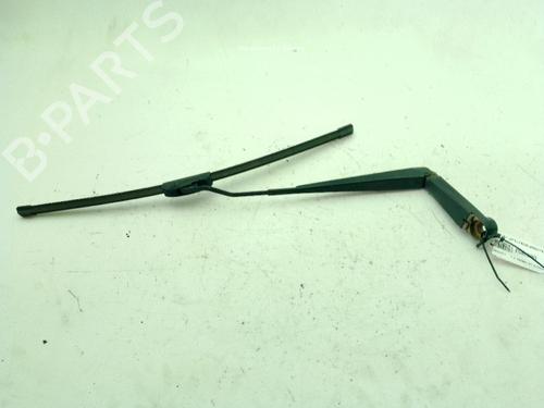 Front windshield wiper arm NISSAN NAVARA NP300 (D40) 2.5 dCi 4WD | BP28449543C143 