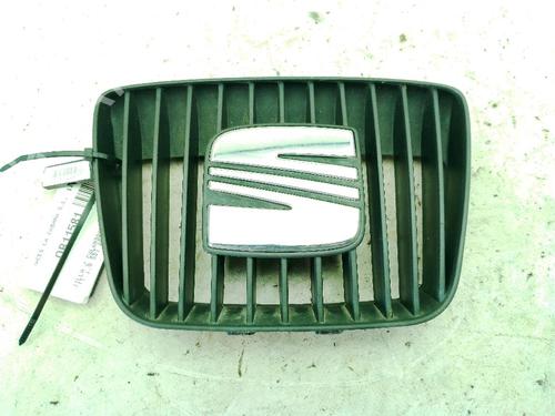 Used Grille SEAT IBIZA II (6K1) 1.9 SDI (68 hp) 25984689