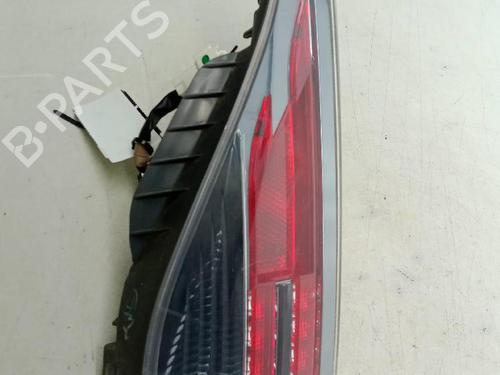 left-tailgate-light-lexus-ct-zwa10_-2010-35720840 main image