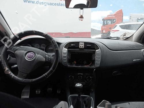 Brugte FIAT BRAVO II (198_) 1.9 D Multijet (198AXC1B) (150 hp) 4415496