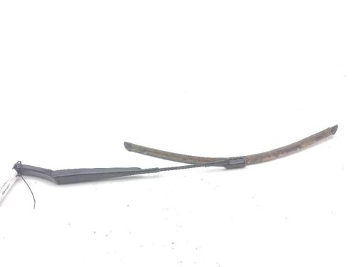 front-windshield-wiper-arm-vw-up-121-122-bl1-bl2-bl3-123-2011-24046681 main image