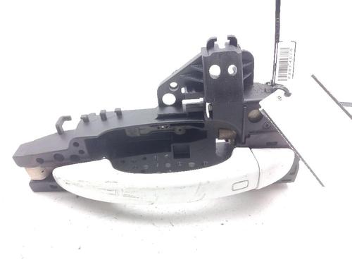 front-right-exterior-door-handle-audi-q5-8rb-2008-2009-2010-2011-2012-2013-2014-2015-2016-2017-2018-2019-24046552 main image