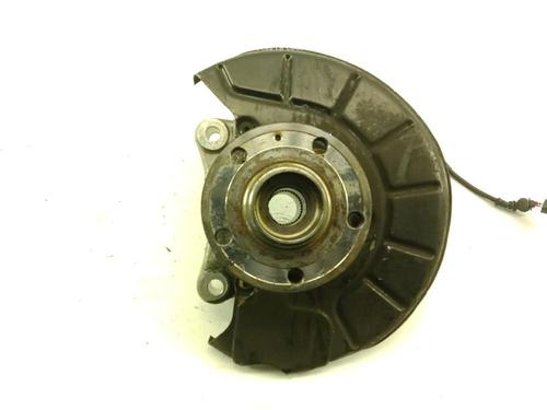 Used Left front steering knuckle VW PASSAT B6 (3C2) 2.0 TDI 16V (140 hp) 24042996
