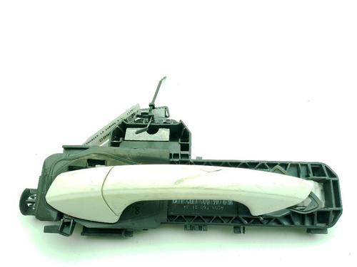 Venstre bagtil udvendigt håndtag MERCEDES-BENZ GLA-CLASS (X156) GLA 220 CDI 4-matic (156.905) (170 hp) 31848701