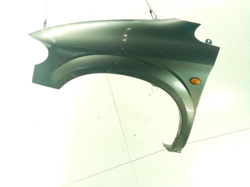 Used Left front fenders CHRYSLER VOYAGER IV (RG, RS) 2.8 CRD (150 hp) 30718474