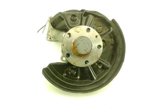 Used Right rear steering knuckle AUDI Q3 (8UB, 8UG) 1.4 TSI (150 hp) 18363865