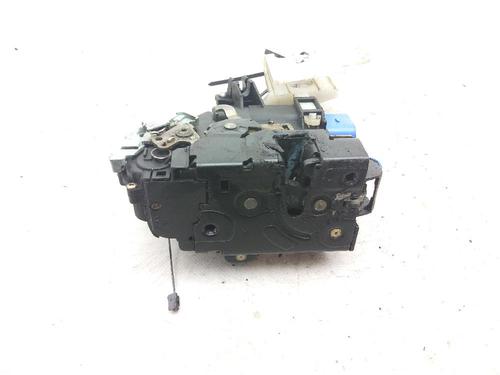 Front left lock SEAT TOLEDO III (5P2) 2.0 TDI 16V | BP24001640C98 